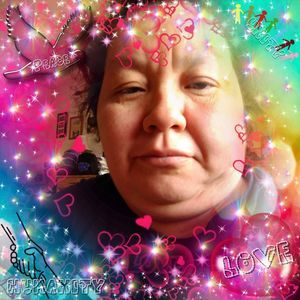 Meet your Posher, Inez rose